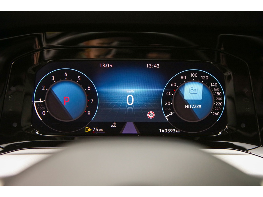 Volkswagen GOLF Variant 1.0 eTSI Life Bns | Navi | Sfeerverlichting | Automaat | 12