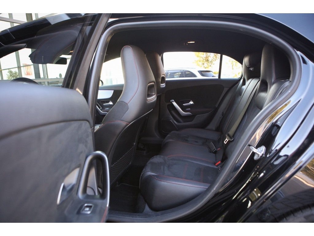 Mercedes-Benz A-Klasse 180 Bns Solution AMG 13
