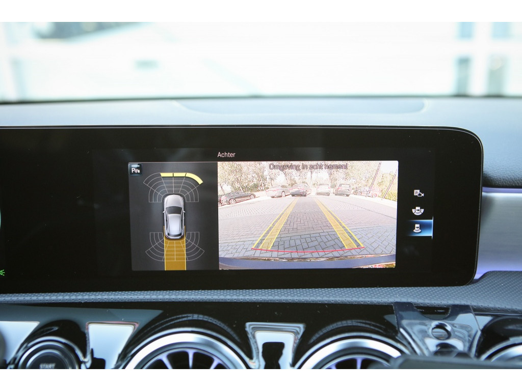Mercedes-Benz A-Klasse 180 Bns Solution AMG 22