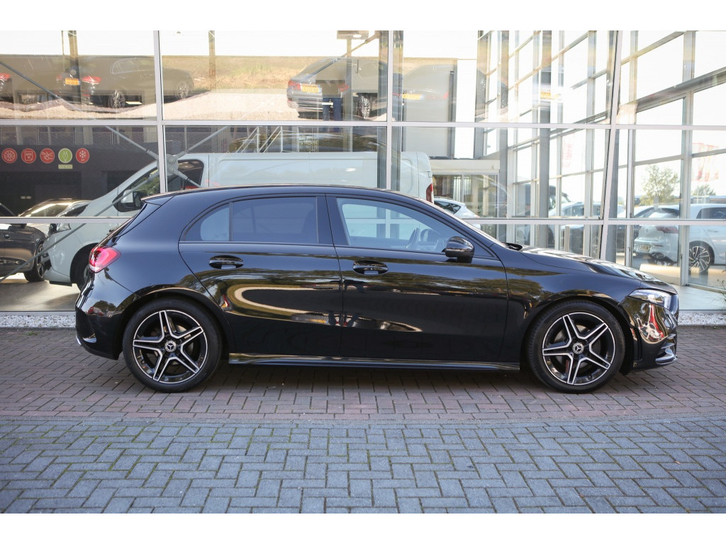 Mercedes-Benz A-Klasse 180 Bns Solution AMG 5