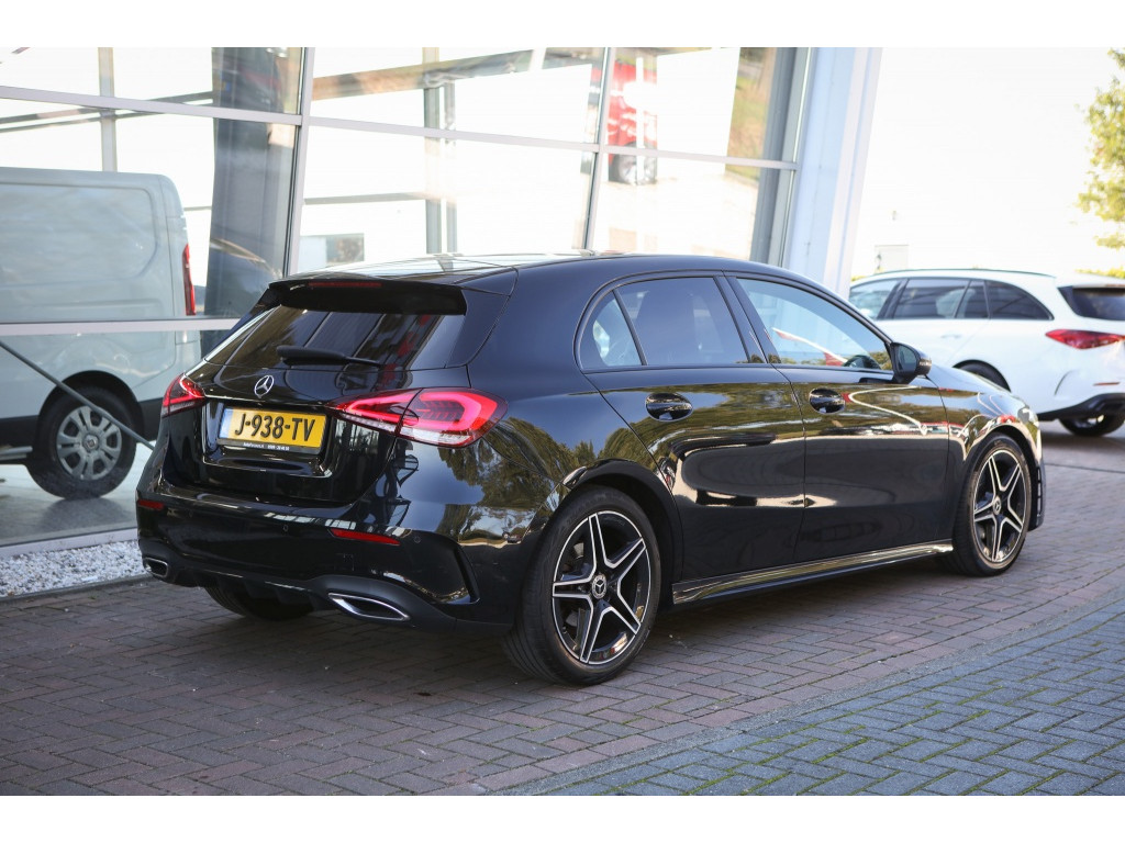 Mercedes-Benz A-Klasse 180 Bns Solution AMG 7