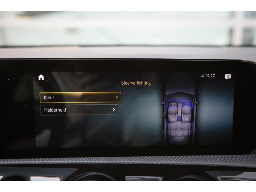 Mercedes-Benz A200 AMG -Line | sfeerverlichting | 13