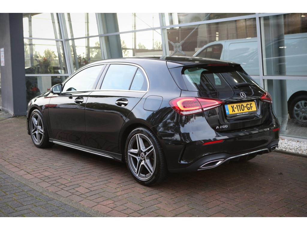 Mercedes-Benz A200 AMG -Line | sfeerverlichting | 18