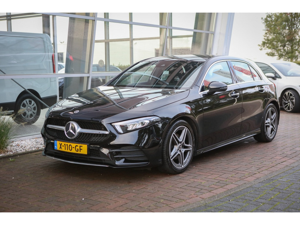 Mercedes-Benz A200 AMG -Line | sfeerverlichting | 19