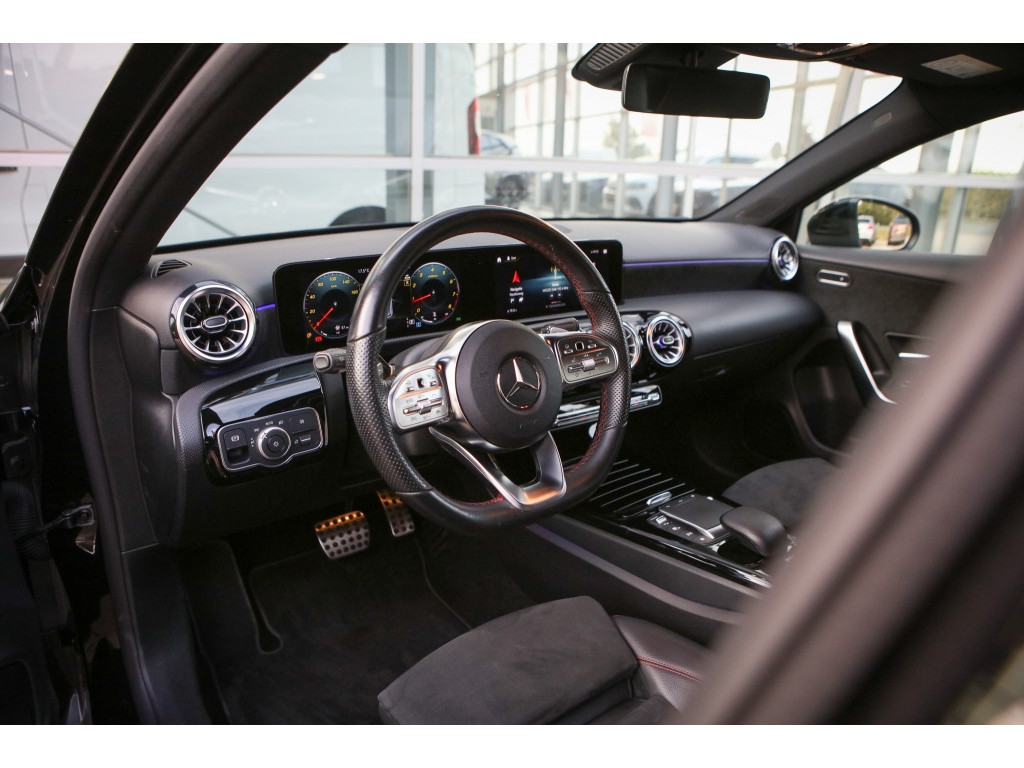 Mercedes-Benz A200 AMG -Line | sfeerverlichting | 2
