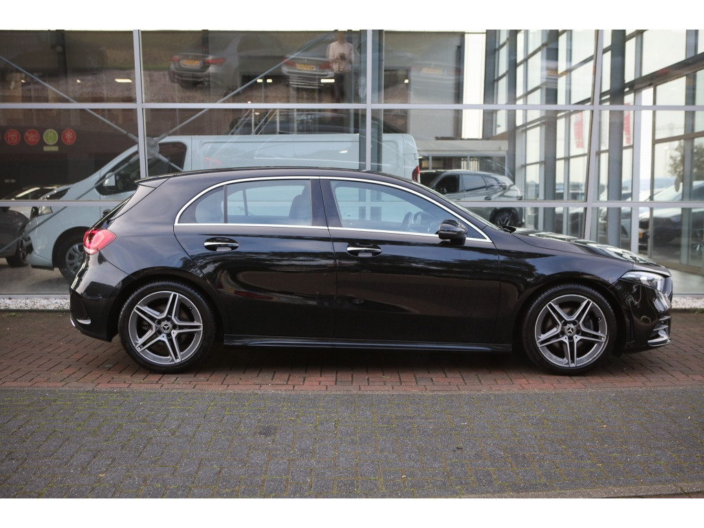 Mercedes-Benz A200 AMG -Line | sfeerverlichting | 20