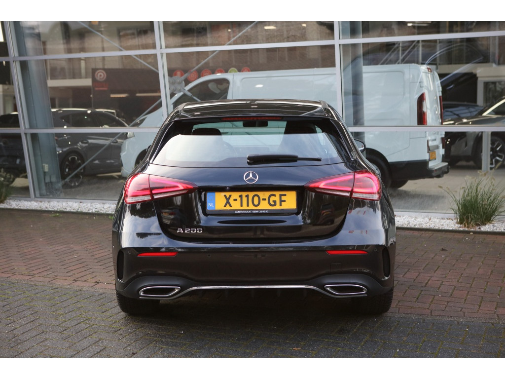 Mercedes-Benz A200 AMG -Line | sfeerverlichting | 23
