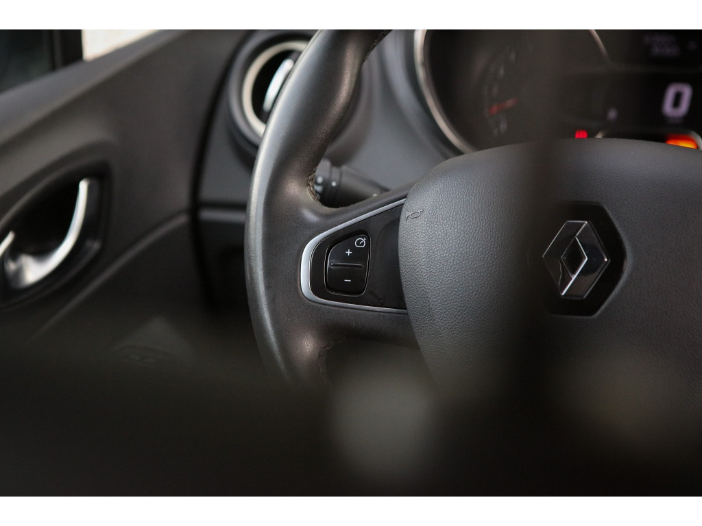 Renault Captur 0.9 TCe Limited | Stoelverwarming | Navi | Cruise | 7