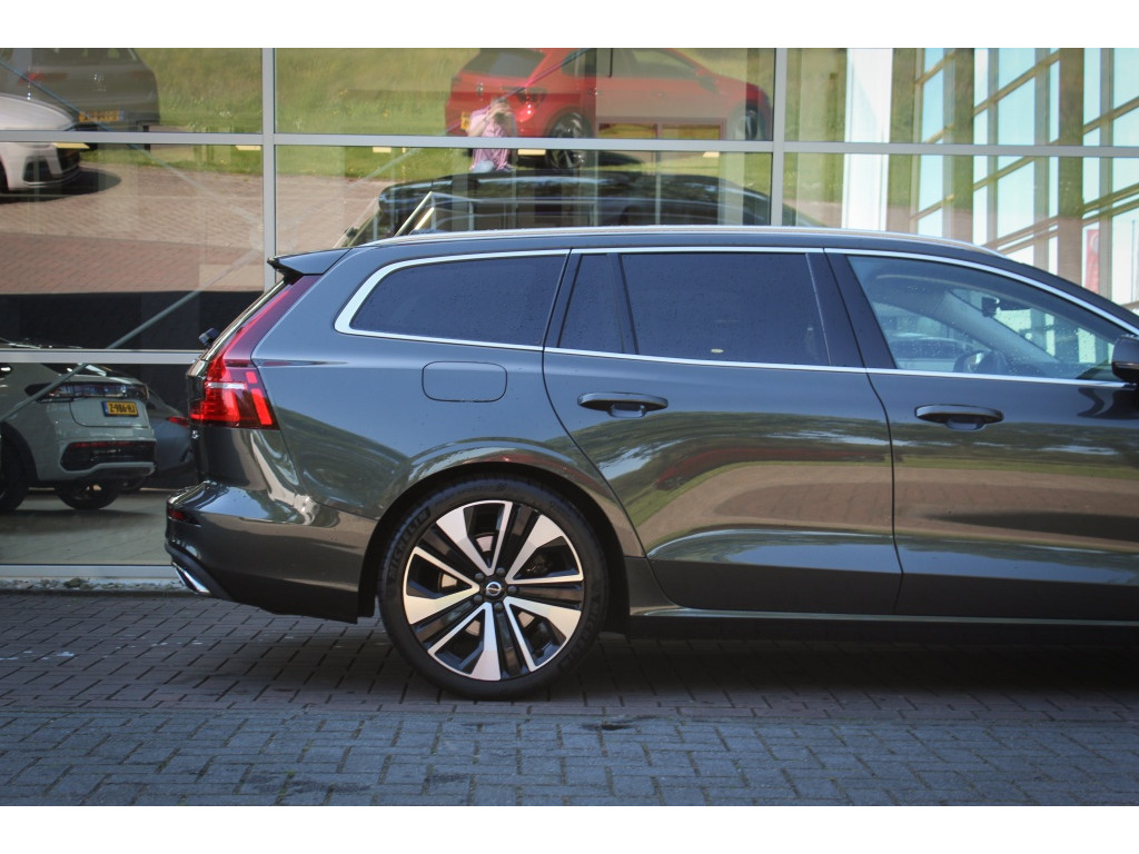 Volvo V60 2.0 D3 Momentum 5