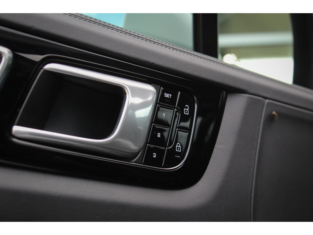 Porsche Cayenne 3.0 E-Hybrid | Sport Chrono | Pano | HUD | Origineel NL Auto! 10