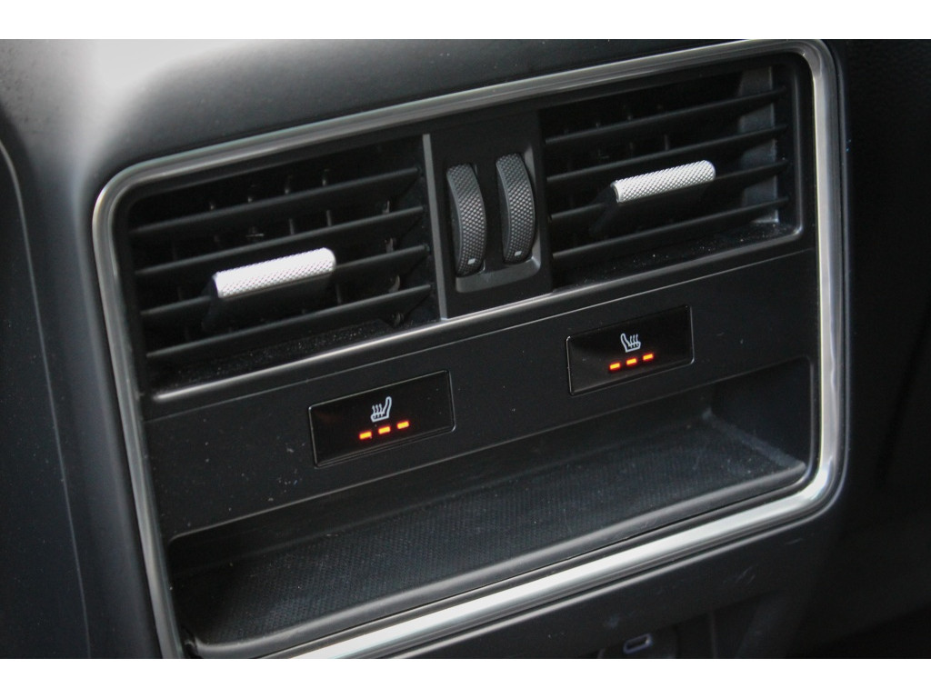 Porsche Cayenne 3.0 E-Hybrid | Sport Chrono | Pano | HUD | Origineel NL Auto! 14