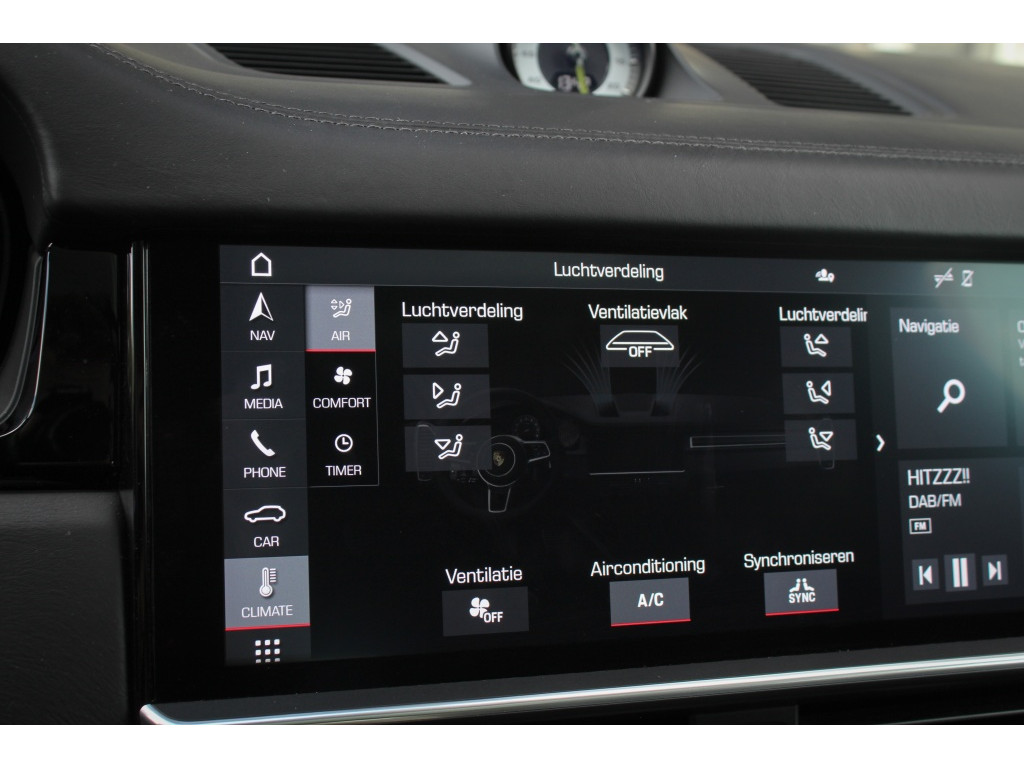 Porsche Cayenne 3.0 E-Hybrid | Sport Chrono | Pano | HUD | Origineel NL Auto! 22