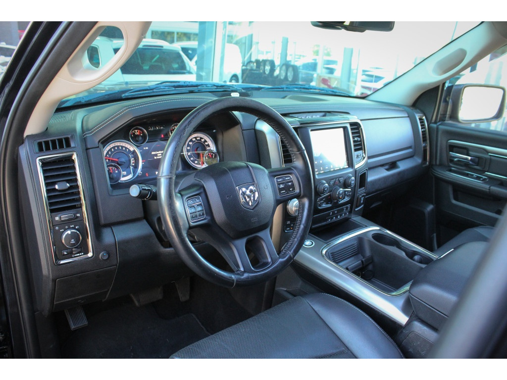 Dodge Ram 1500 5.7 V8 4×4 QC 6’4 9