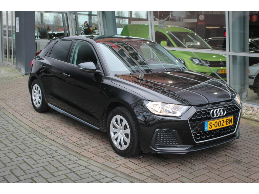 Audi A1 Sportback 25 TFSI Adv. ed. 2