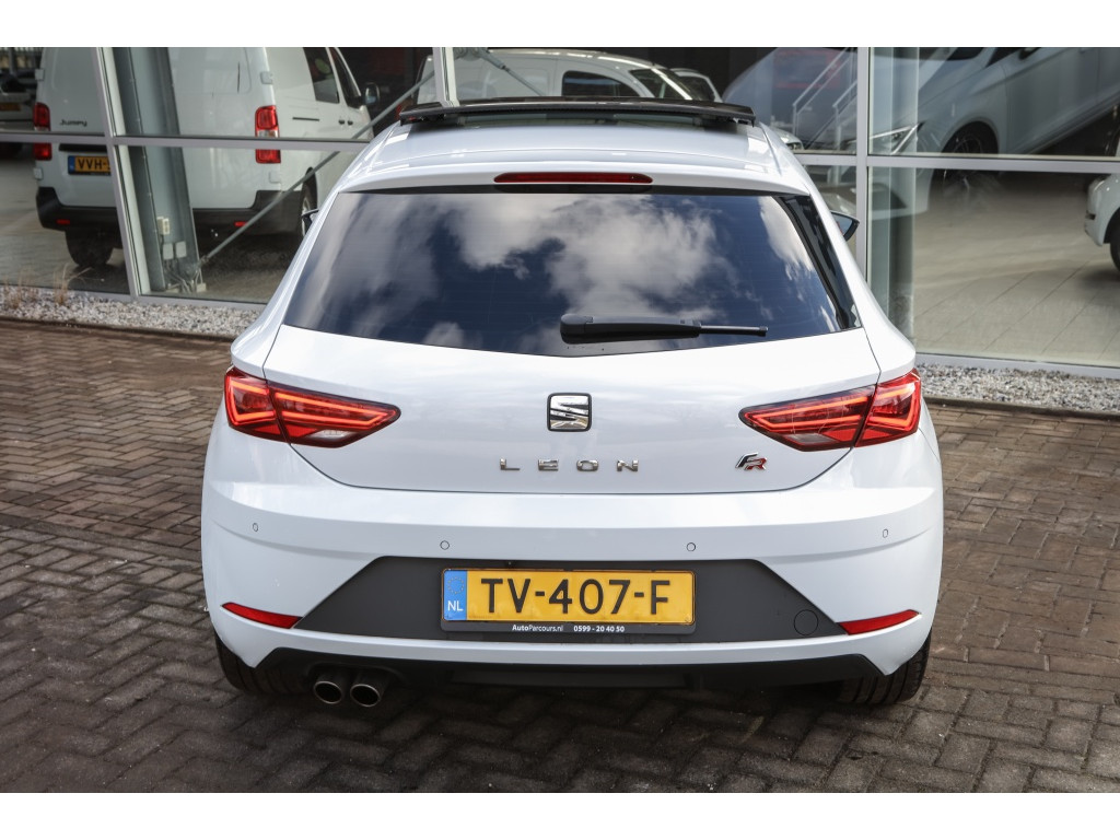 SEAT Leon 1.5 TSI FR Bns. Int. 4