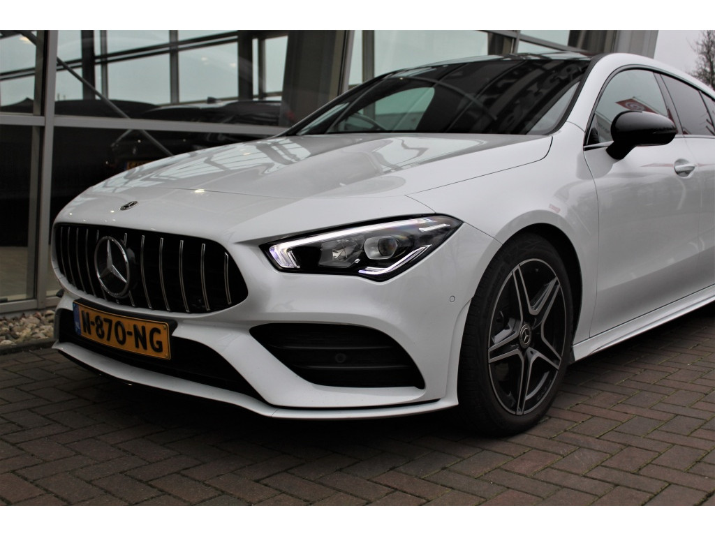 Mercedes-Benz CLA-Klasse Shooting Brake 180 Bns Sol. AMG | Pano| 3