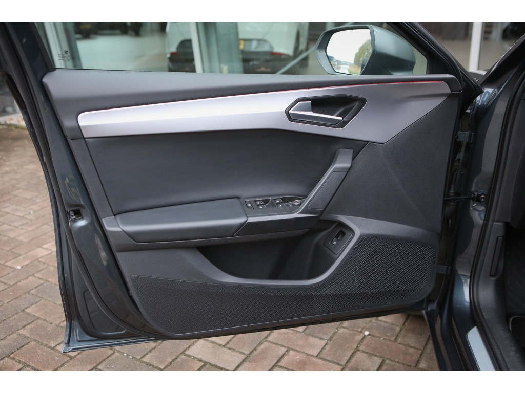 SEAT Leon Leon 1.4 e-HYBRID FR 3