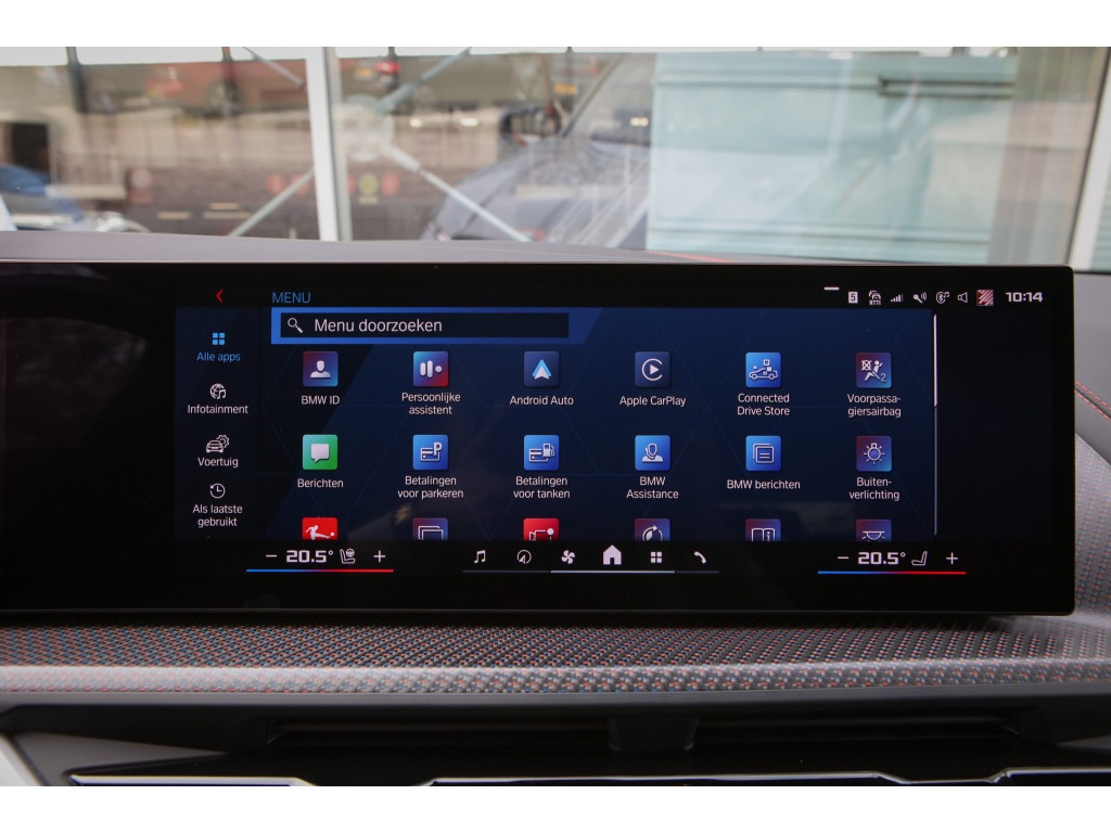 BMW XM | Label Red | V8 | 748PK | BTW | Bowers&Wilkins | HUD | Massage 16