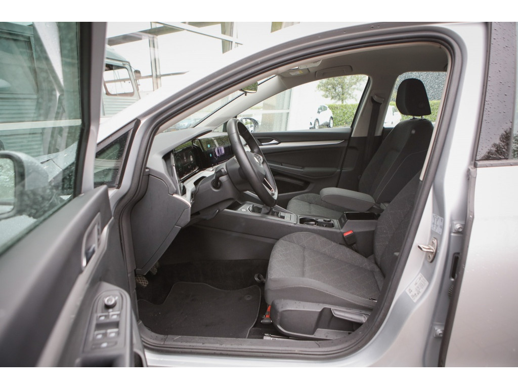 Volkswagen Golf 1.0 TSI Life 4