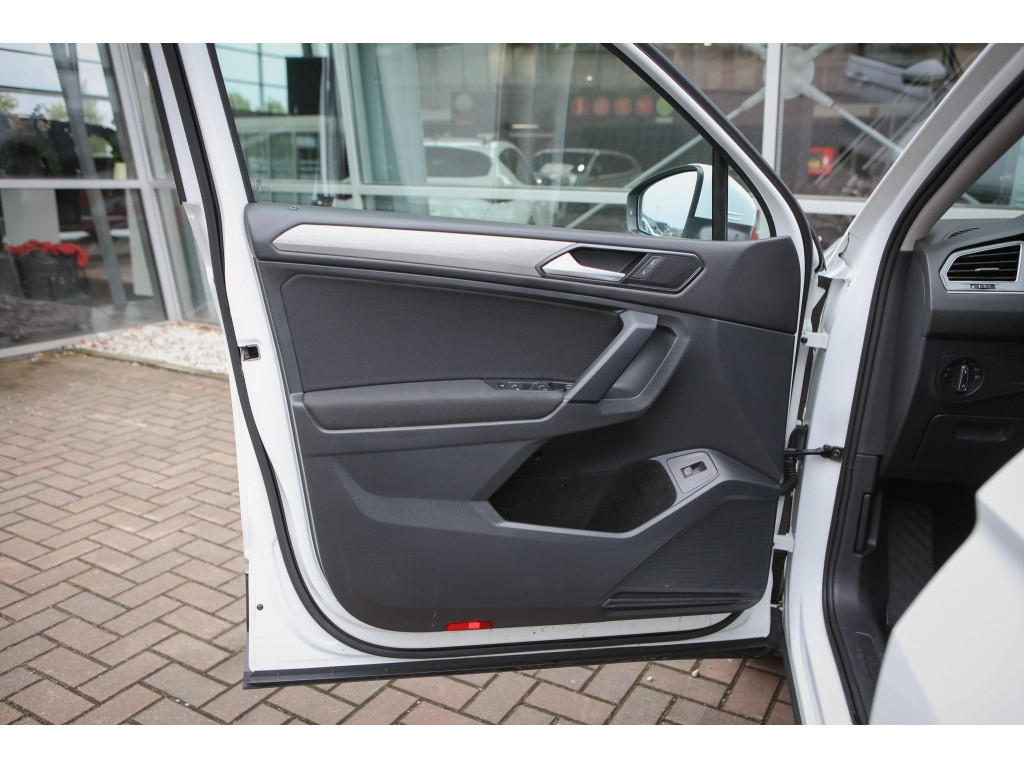 Volkswagen Tiguan Allspace 2.0 TDI Highline 7 Persoons 150PK 10