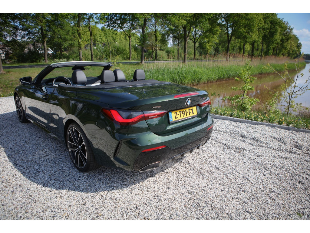 BMW 4 Serie Cabrio M440i xDrive | Carplay | Navigatie | Stoelverwarming | Memory | 17