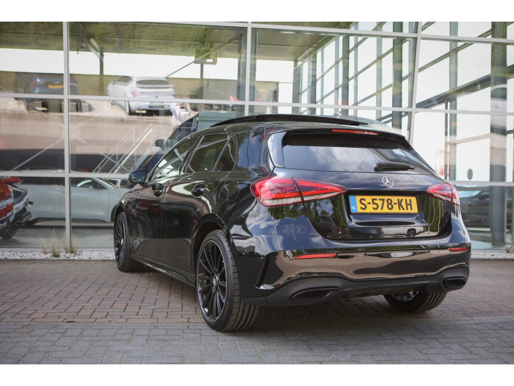 Mercedes-Benz A-Klasse 250e AMG | Panoramadak | Sfeerverlichting | 1