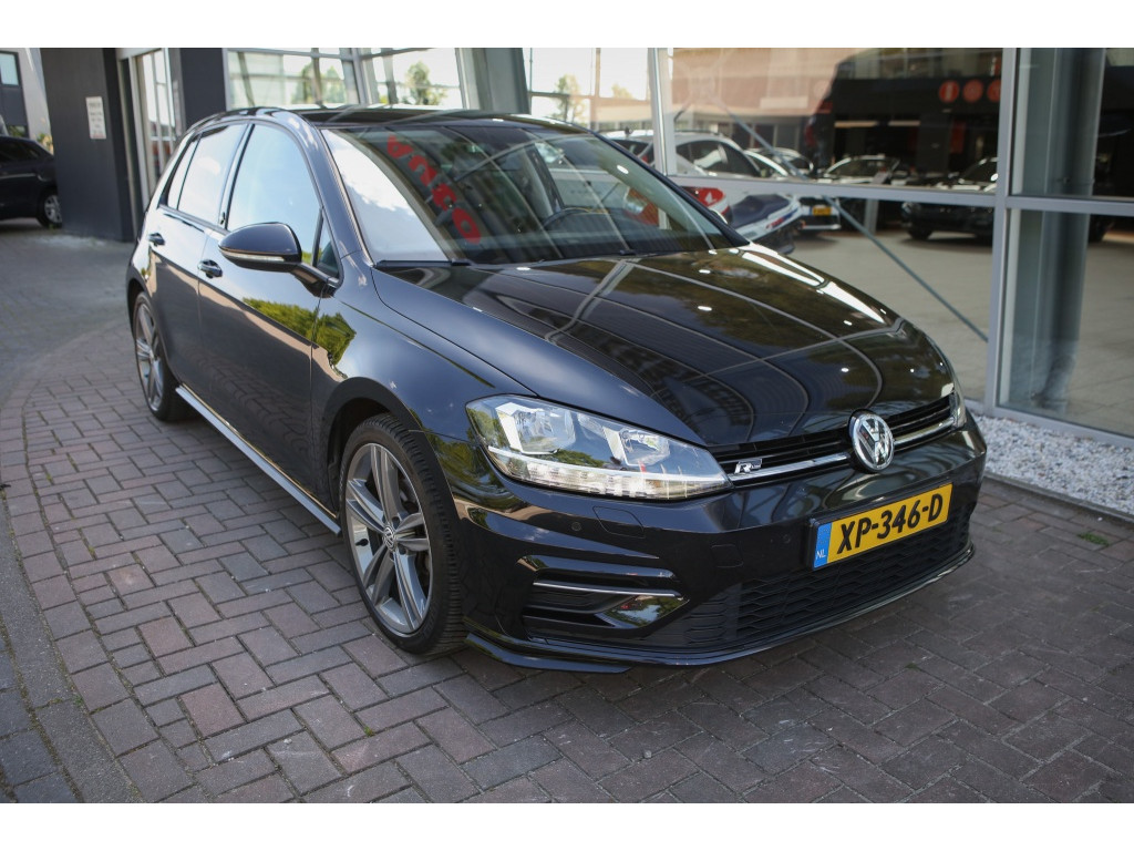 Volkswagen Golf 1.4 TSI | R-line 20