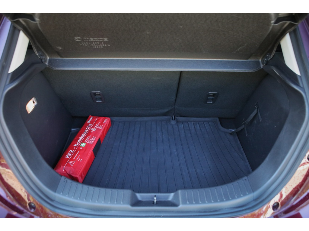 Mazda 2 1.5 Skyact-G Sport. Achteruitrijcamera | Navigatie | Apple Carpl 24