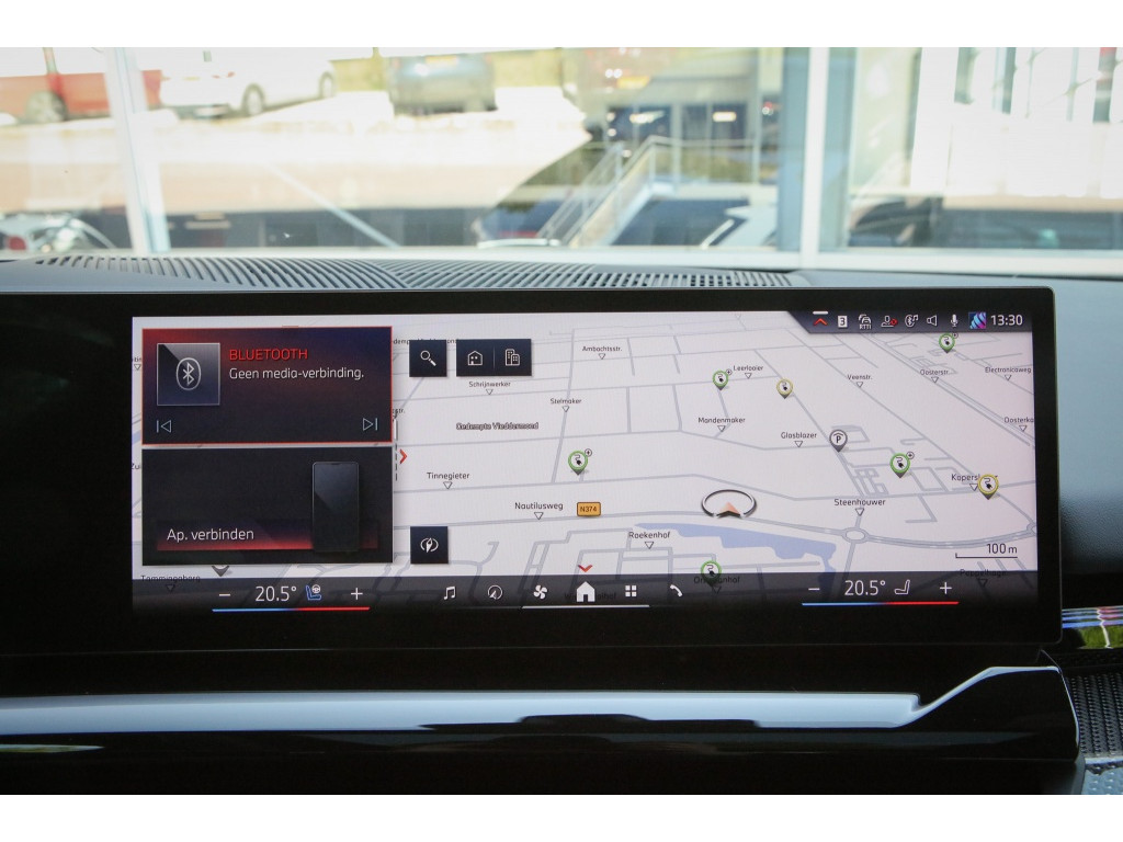 BMW 5 Serie 530e M-Sport Pro | Pano | HUD | Sfeerverlichting | 10