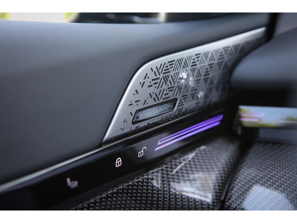 BMW 5 Serie 530e M-Sport Pro | Pano | HUD | Sfeerverlichting | 21