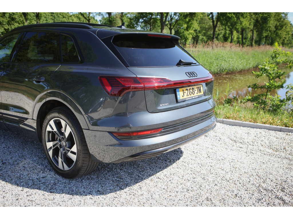 Audi e-tron 50 quattro Bns ed+ 16