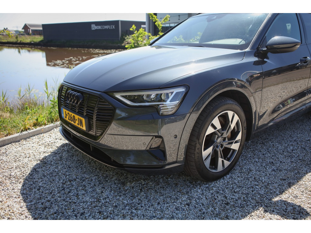 Audi e-tron 50 quattro Bns ed+ 17