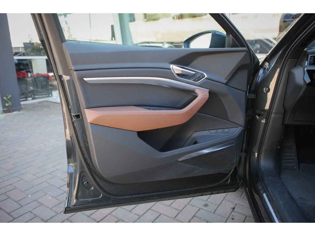 Audi e-tron 50 quattro Bns ed+ 3