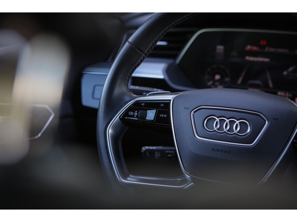 Audi e-tron 50 quattro S edition 7