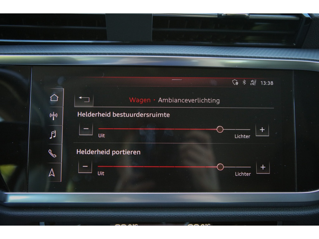 Audi Q3 35 TFSI S-Line | Pano | 360 Camera | 13