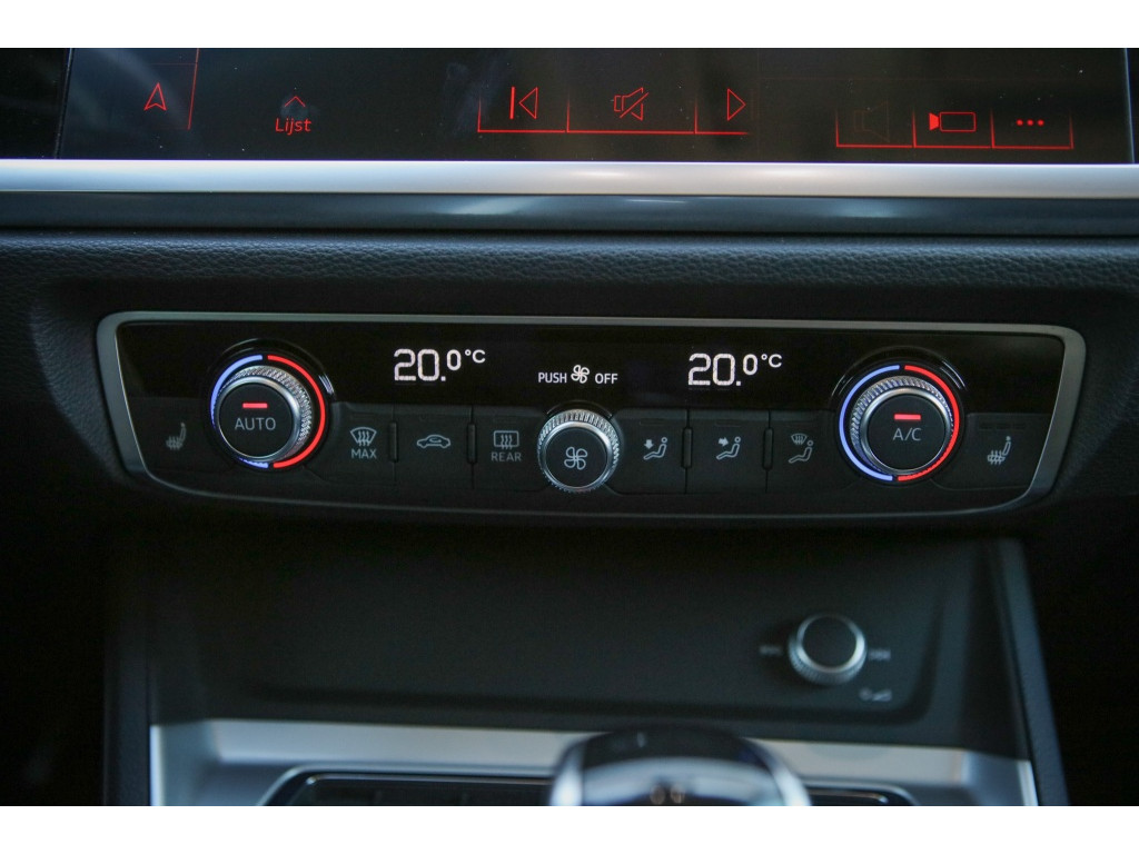 Audi Q3 35 TFSI S-Line | Pano | 360 Camera | 9
