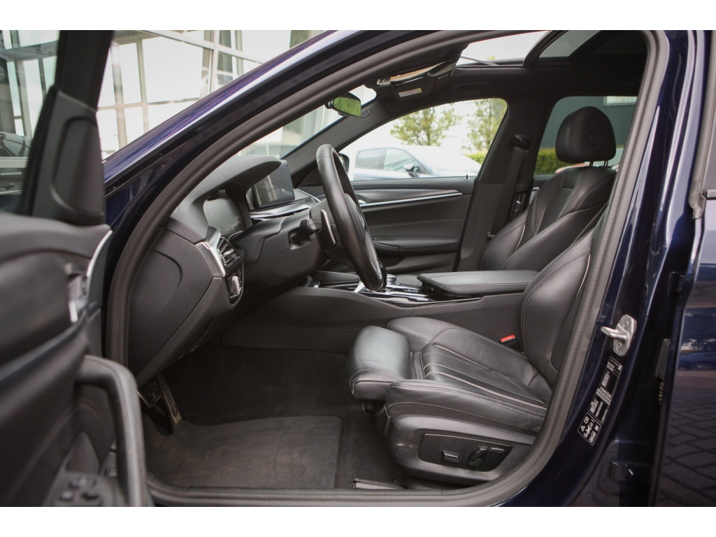 BMW 5 Serie Touring 530d Xdrive M-Sport | Facelift | HUD | LASER | PANO 4