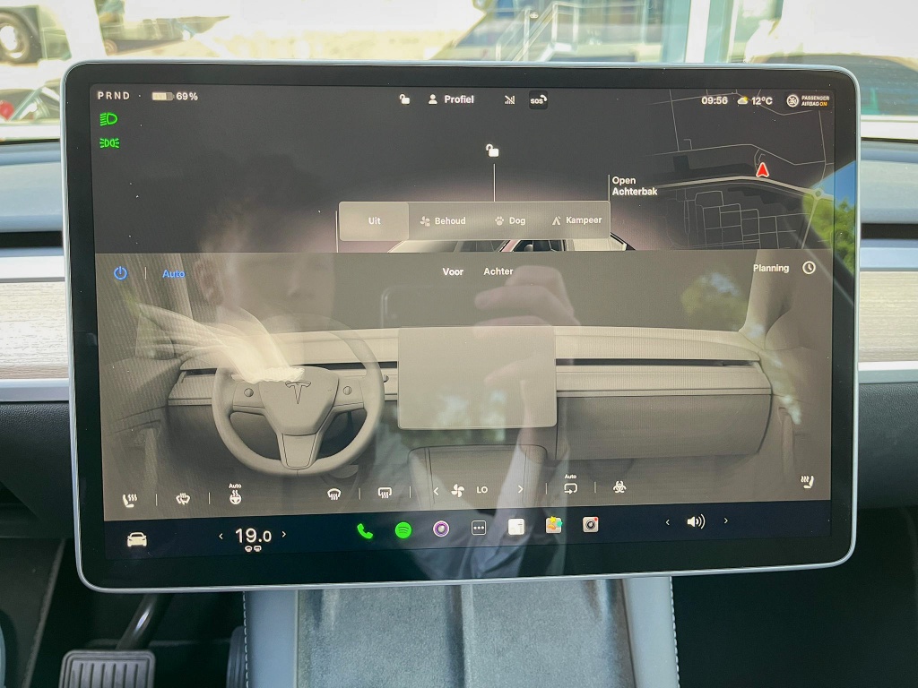 Tesla Model Y Long Range AWD 75kWh 14