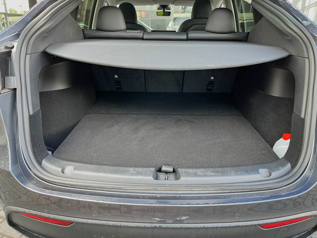 Tesla Model Y Long Range AWD 75kWh 22