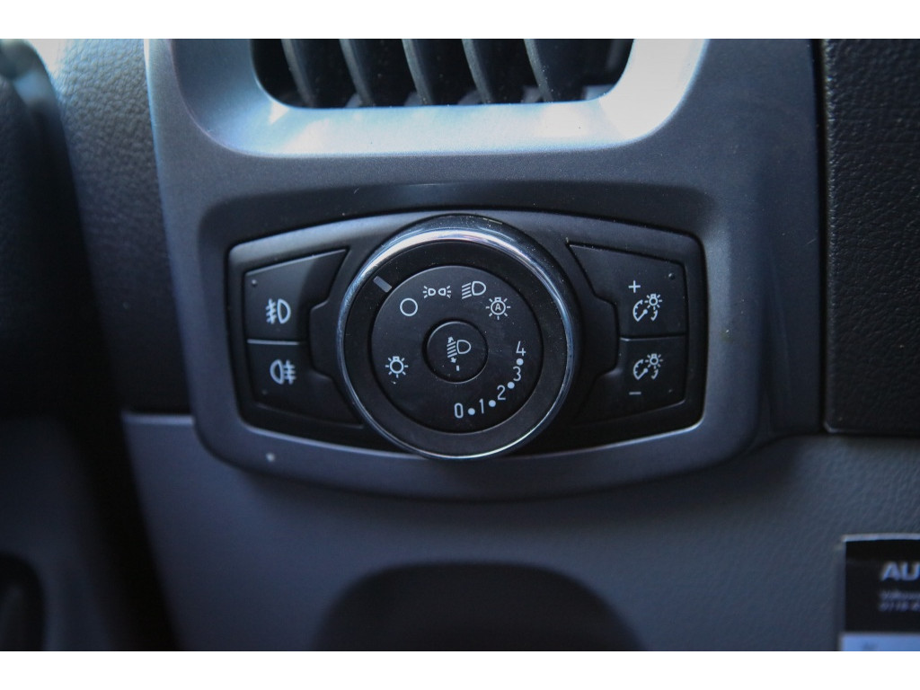 Ford Transit Custom 290 2.0 TDCI L2H1 Sp 15