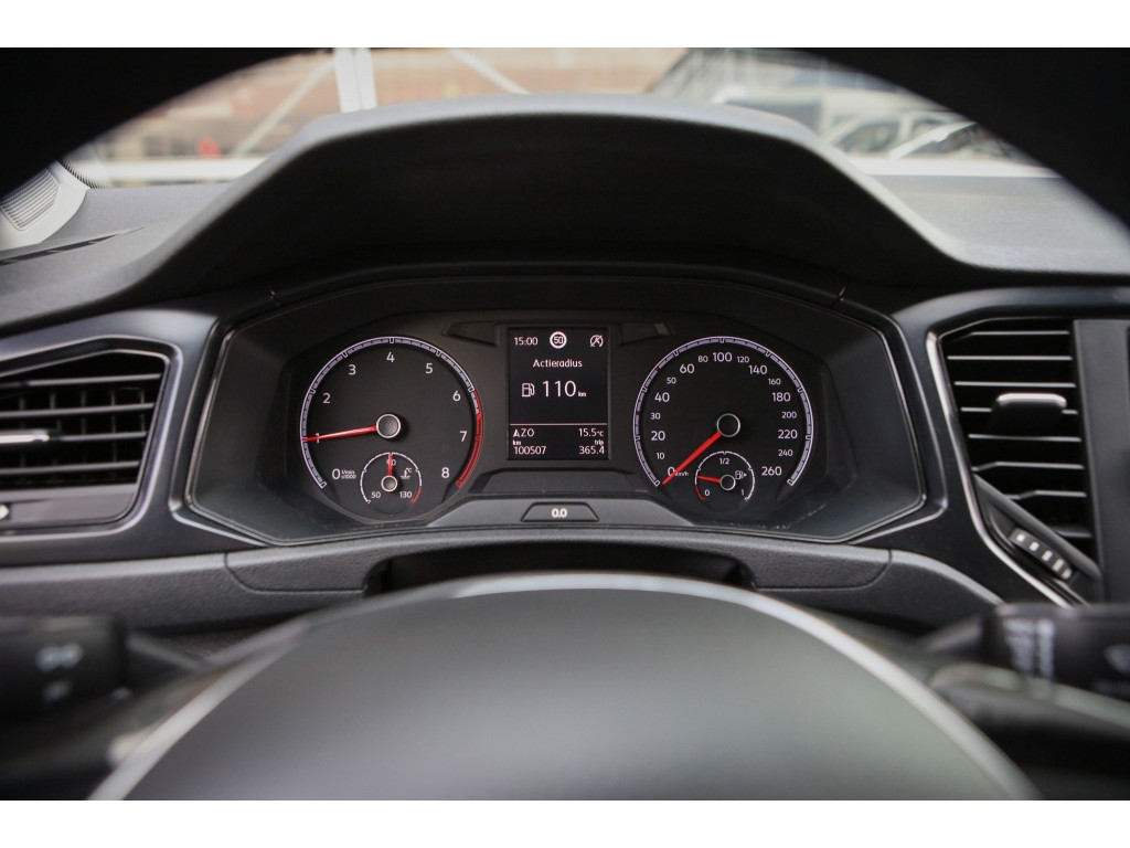 Volkswagen T-Roc 1.0 TSI Sport | Pano | 14