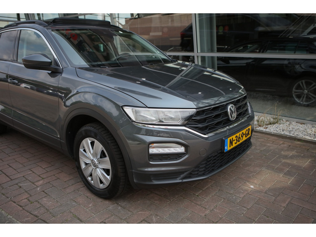 Volkswagen T-Roc 1.0 TSI Sport | Pano | 21