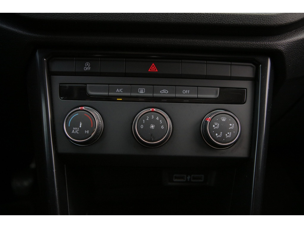 Volkswagen T-Roc 1.0 TSI Sport | Pano | 9