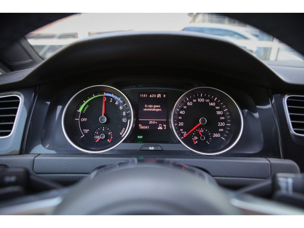 Volkswagen Golf 1.4 TSI GTE 15