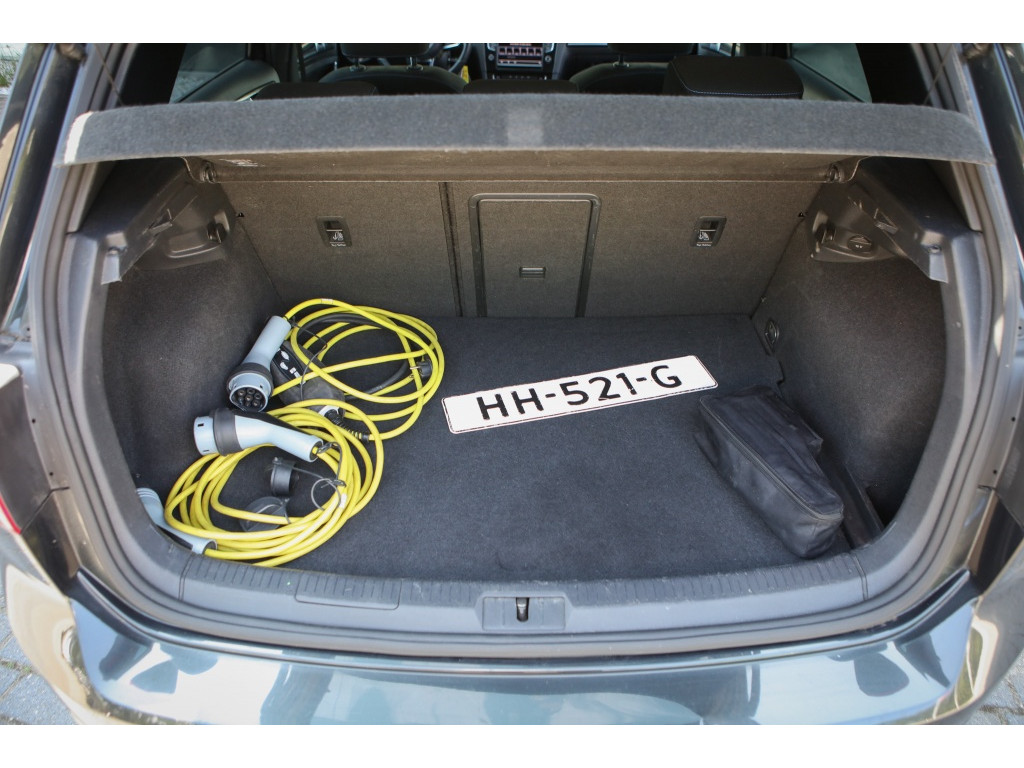 Volkswagen Golf 1.4 TSI GTE 17