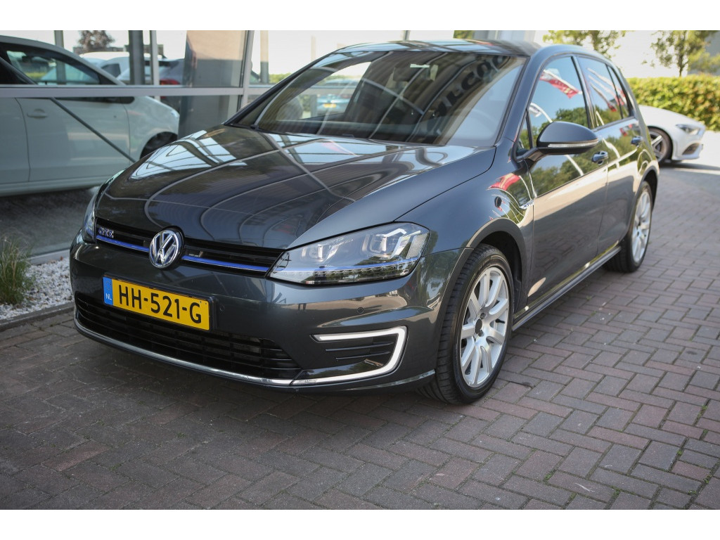 Volkswagen Golf 1.4 TSI GTE 23