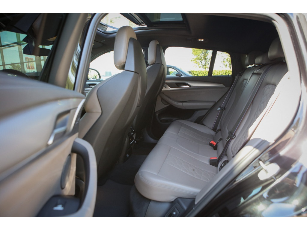 BMW X4 M Competition | 510PK | Pano | HUD | H&K | 6