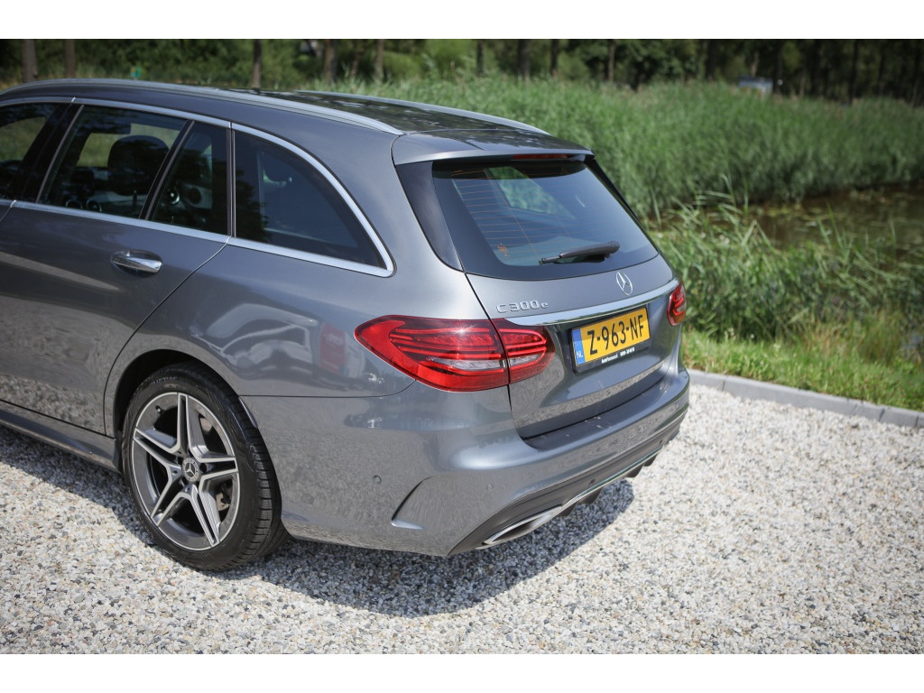 Mercedes-Benz C-Klasse Estate 300 e Bns Sol. AMG 16
