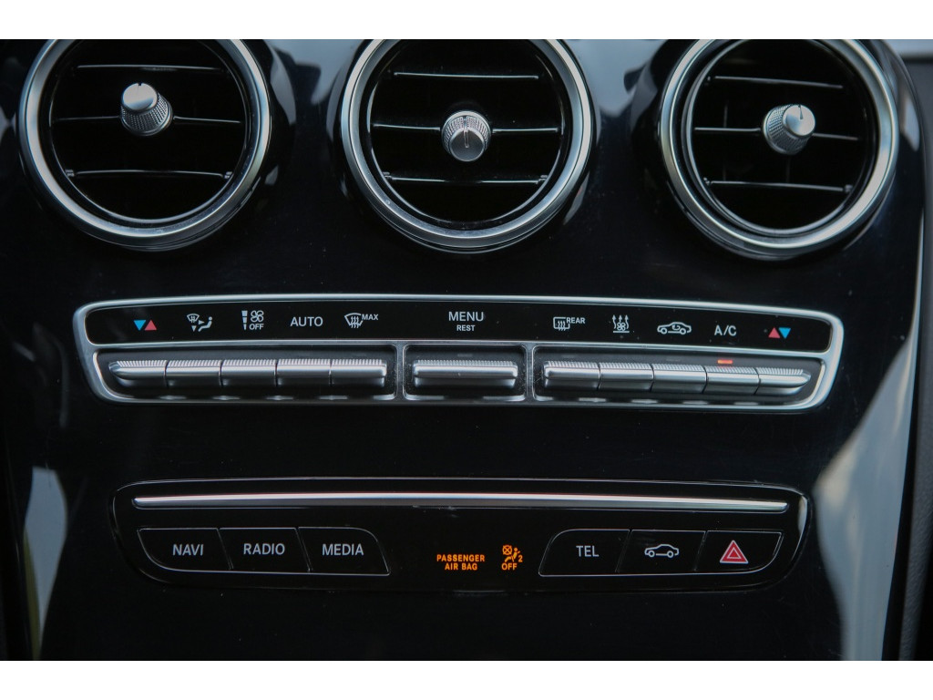 Mercedes-Benz C-Klasse Estate 300 e Bns Sol. AMG 9