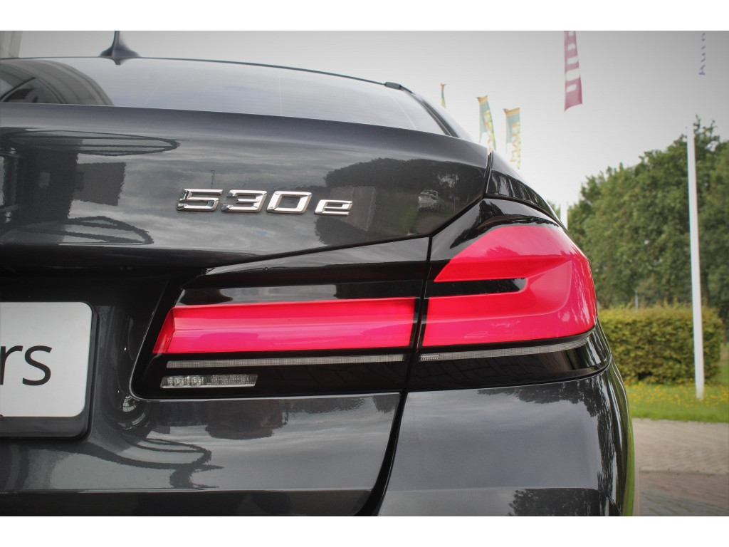 BMW 5 Serie 530e M-Sport Sedan, Adaptieve Cruise, Trekhaak, Achteruitrijcame 6